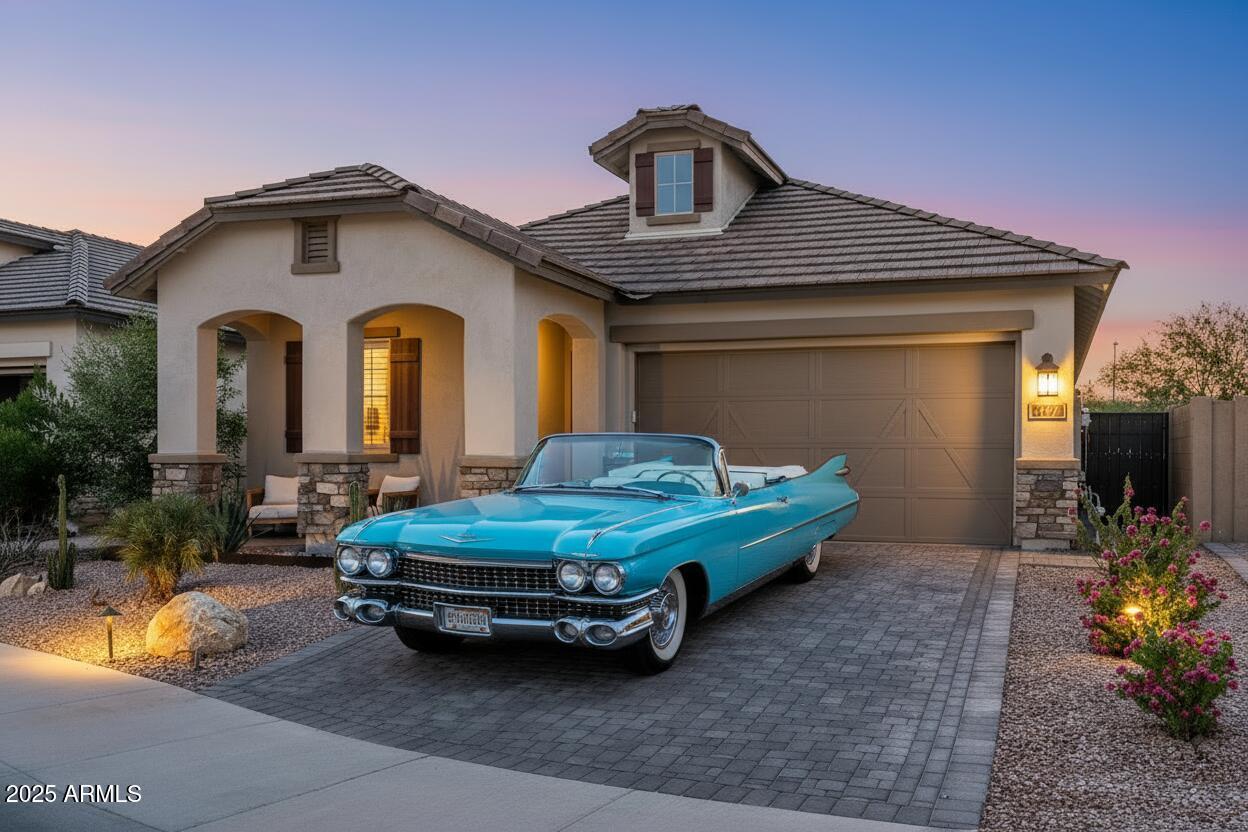 847 E Deer Creek Rd., Phoenix, AZ 85048