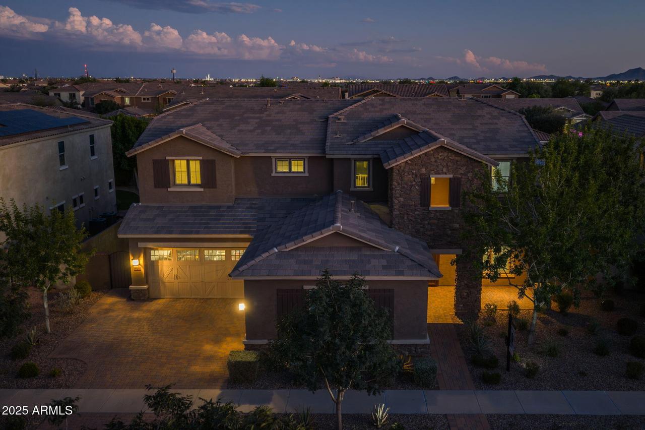 10535 E Diffraction Ave., Mesa, AZ 85212