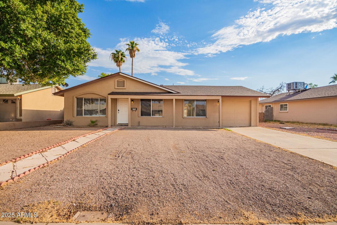 2337 W Sunnyside Ave., Phoenix, AZ 85029
