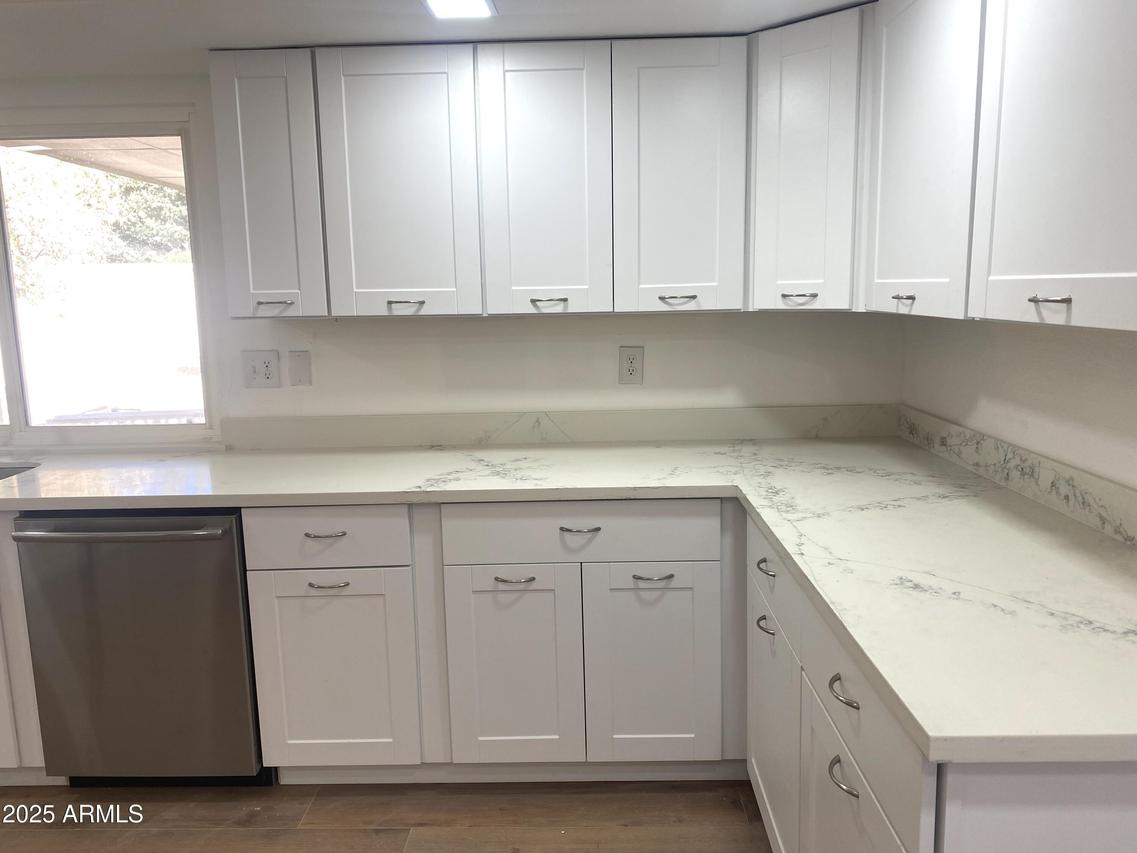 15825 N 110th Ave., Sun City, AZ 85351