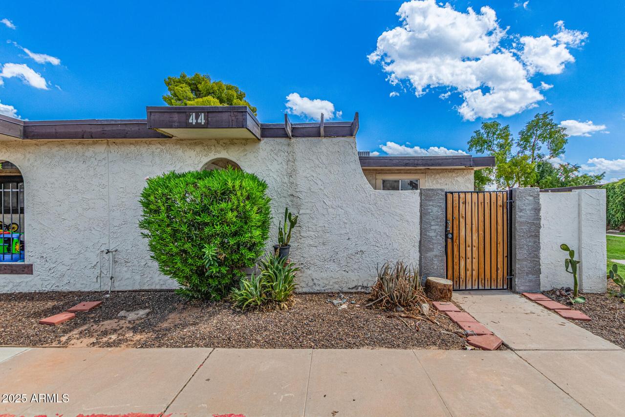 720 S Dobson Rd. #44, Mesa, AZ 85202