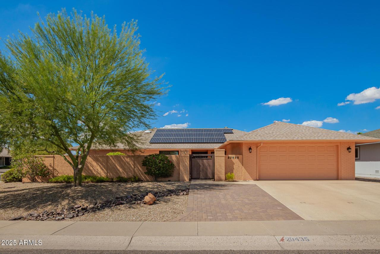 20435 N 124th Dr., Sun City West, AZ 85375