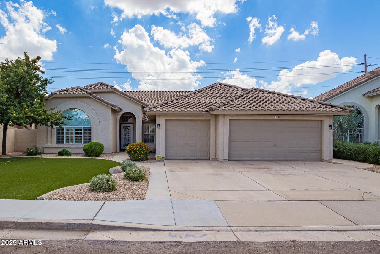 2209 E Marquette Dr., Gilbert, AZ 85234
