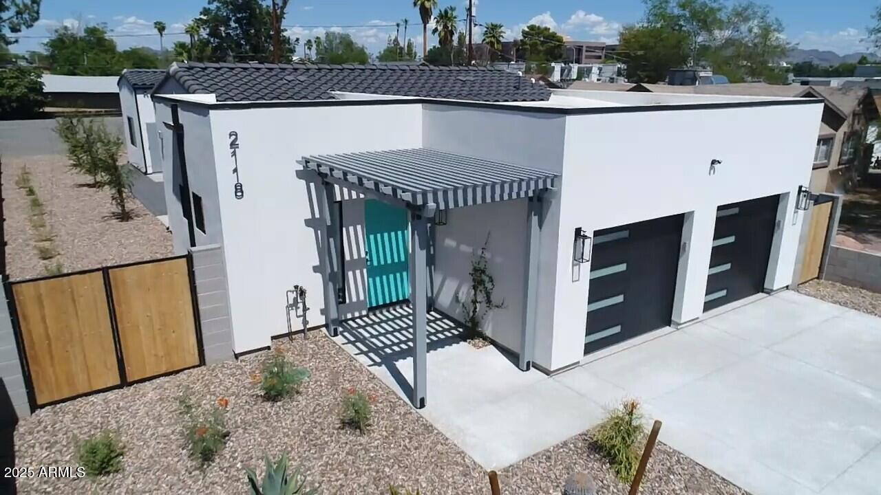 2118 W Elm St., Phoenix, AZ 85015