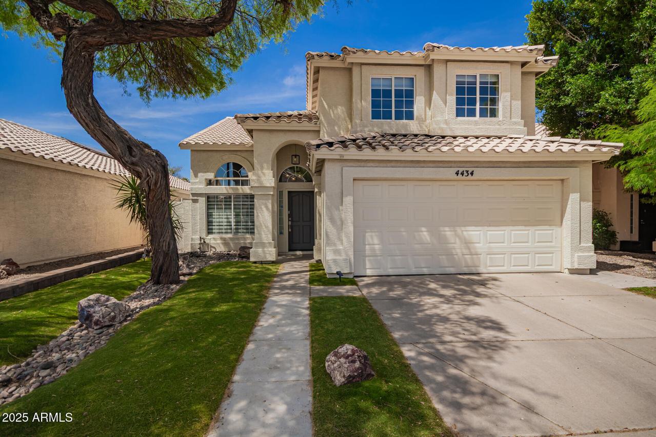 4434 E Bannock St., Phoenix, AZ 85044