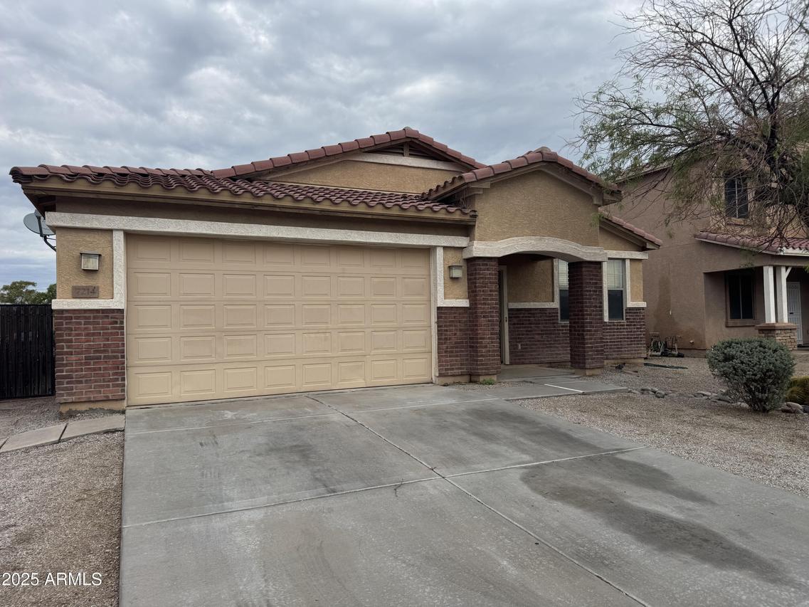 7214 W Alta Vista Rd., Laveen, AZ 85339