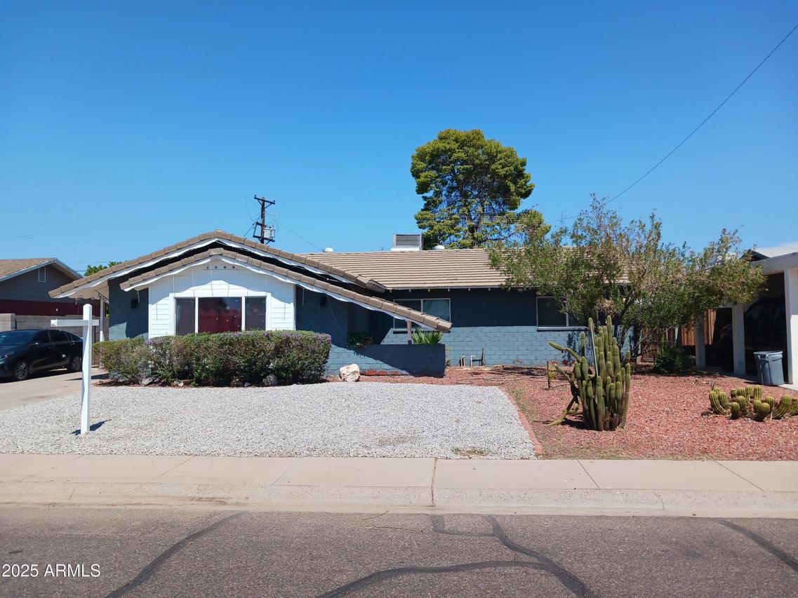 3830 W Cavalier Dr., Phoenix, AZ 85019