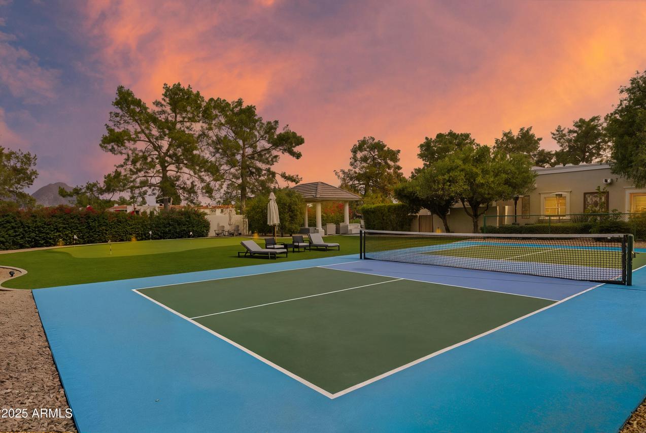 87 Biltmore Estate, Phoenix, AZ 85016