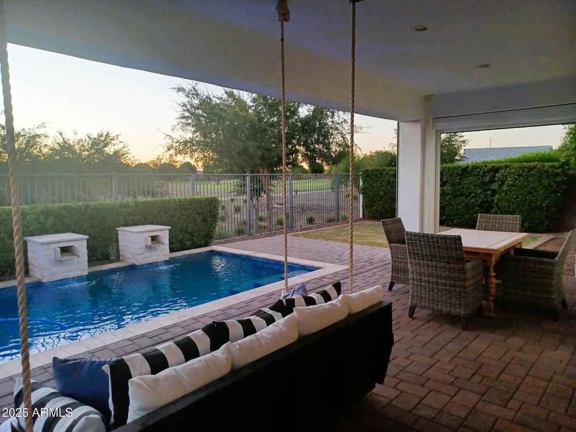 11640 N San Clemente St., Surprise, AZ 85388
