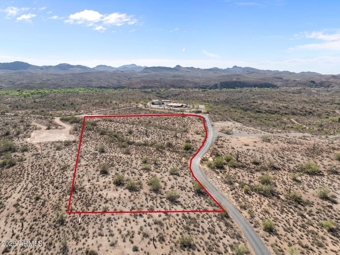 00xxx N Quiet Hills Lot #3 Dr. #-, Morristown, AZ 85342