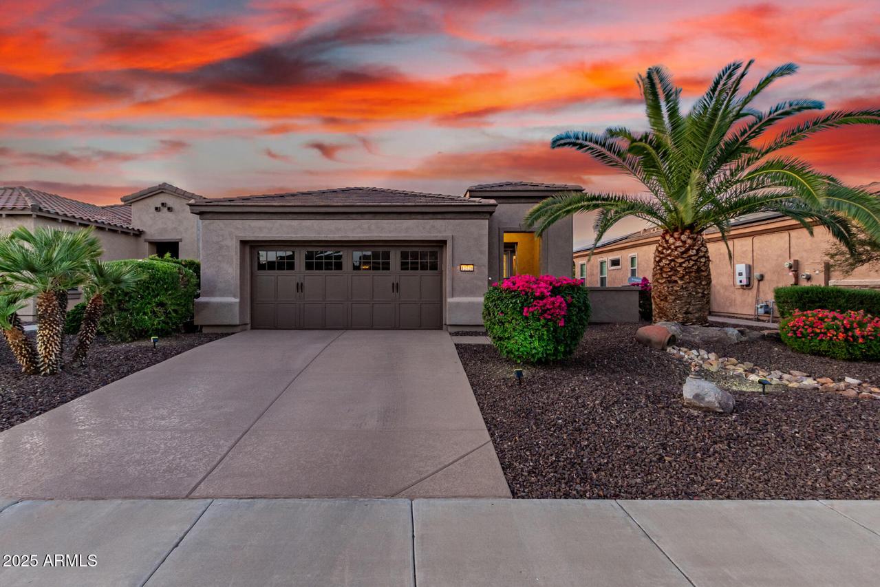 12726 W Dale Ln., Peoria, AZ 85383