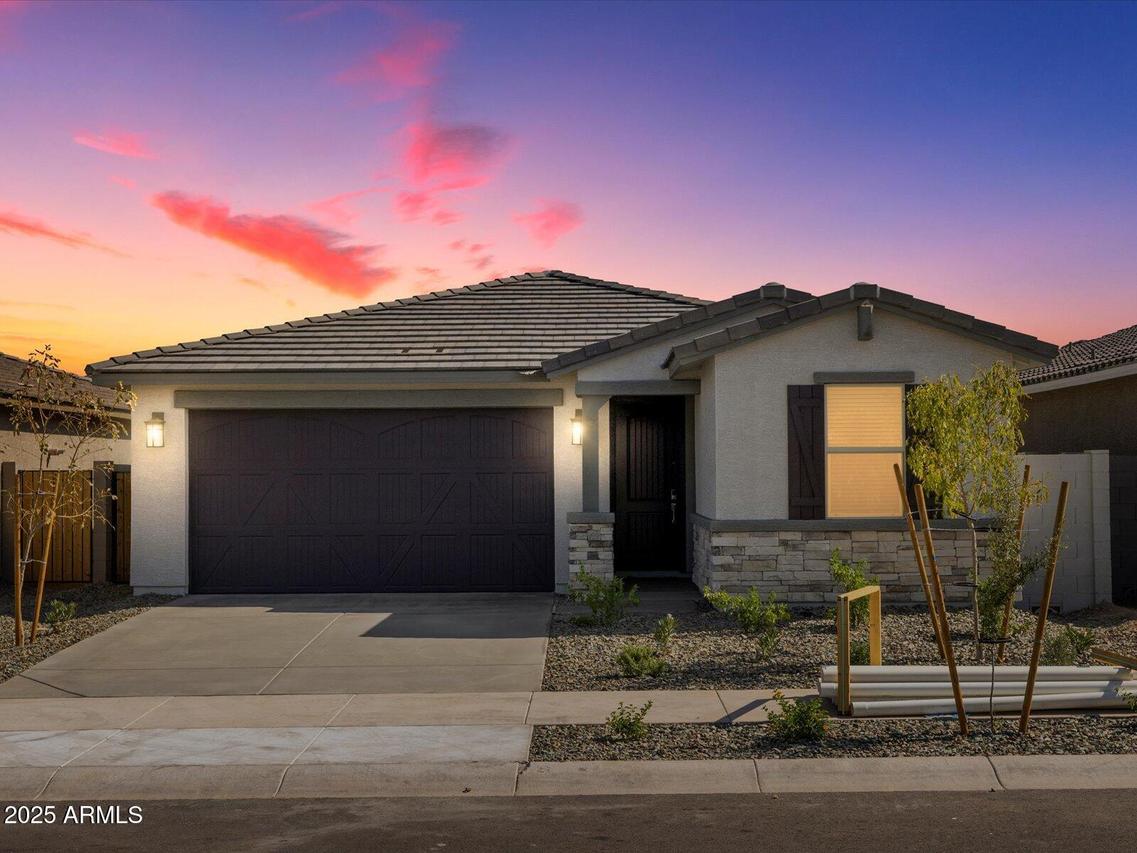 16013 W Bronco Tr., Surprise, AZ 85387