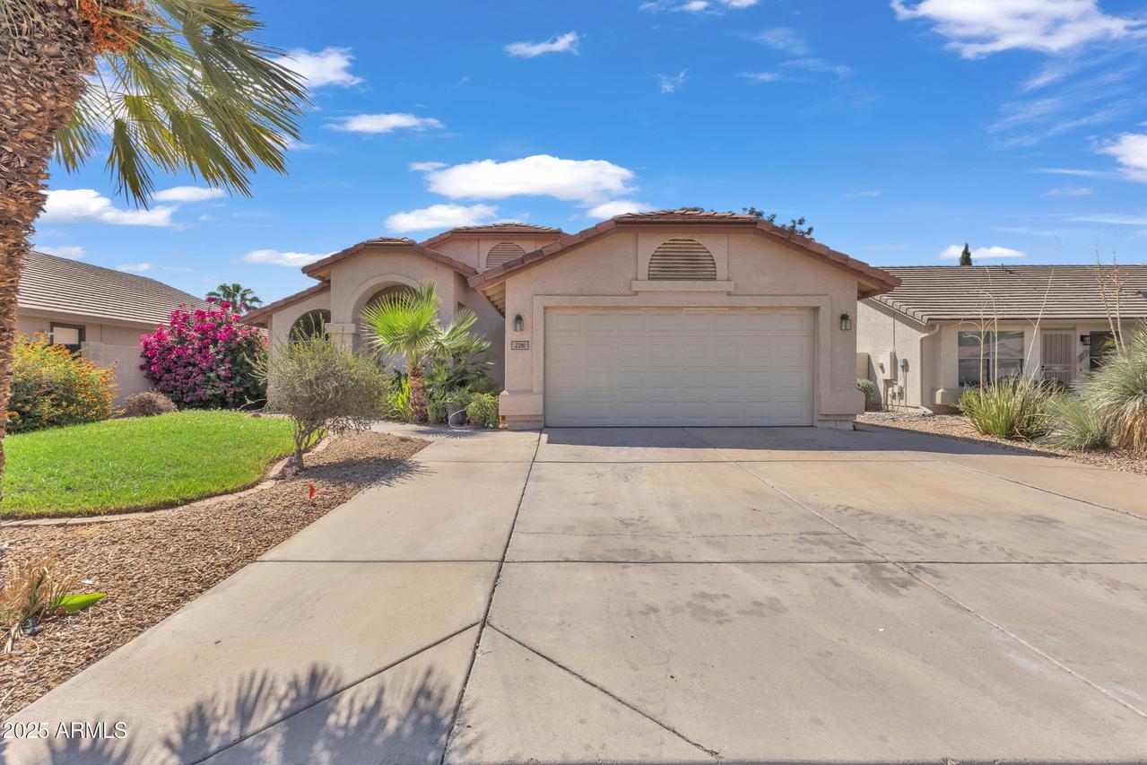 2281 E Willow Wick Rd., Gilbert, AZ 85296