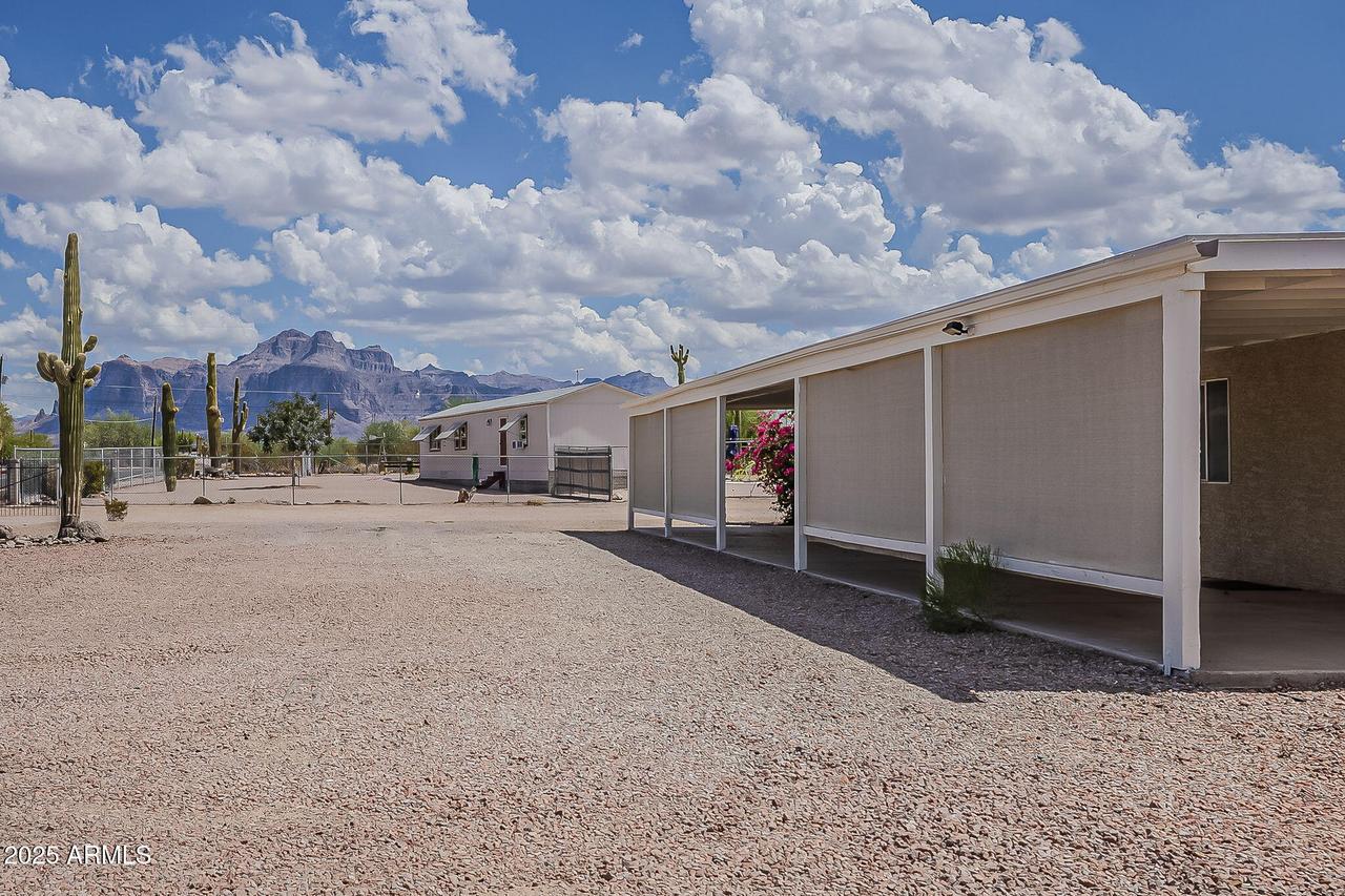 481 W Foothill St., Apache Junction, AZ 85120