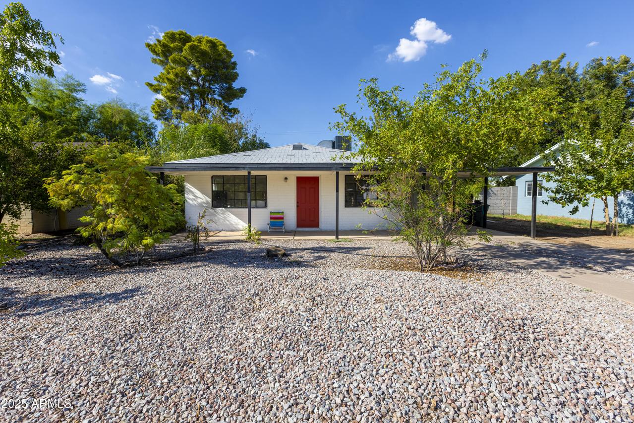 1324 E Hall St., Tempe, AZ 85281