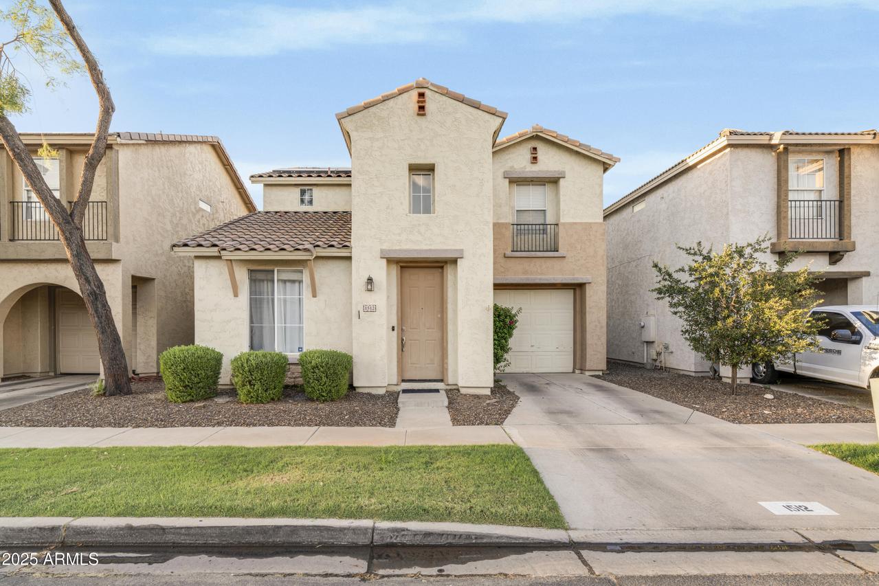 1512 E Chipman Rd., Phoenix, AZ 85040