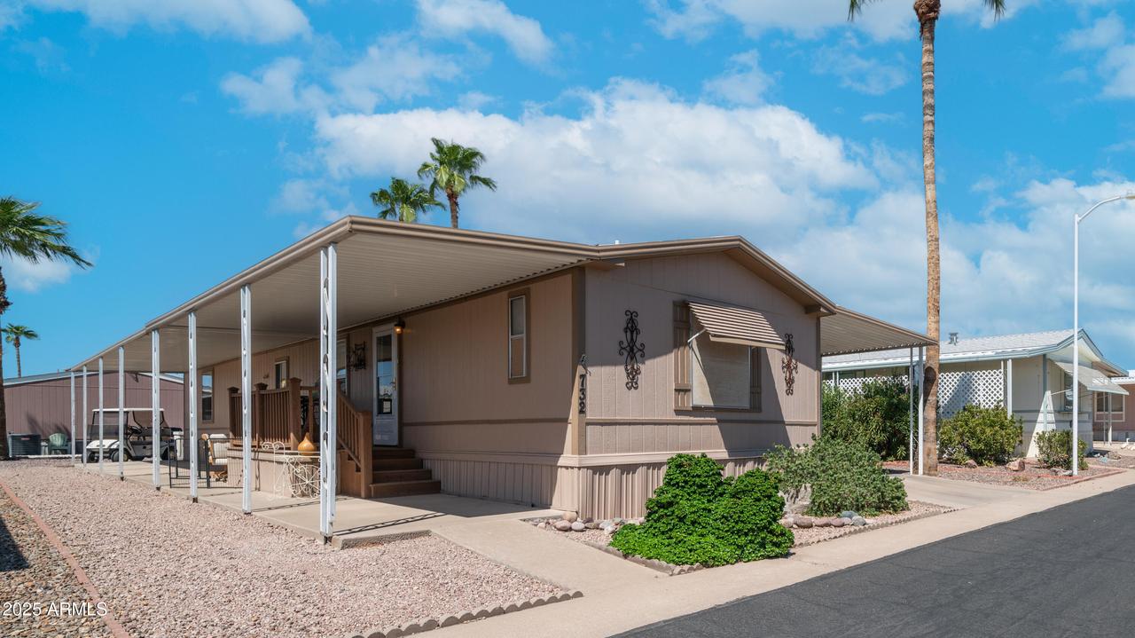 301 S Signal Butte Rd. #732, Apache Junction, AZ 85120