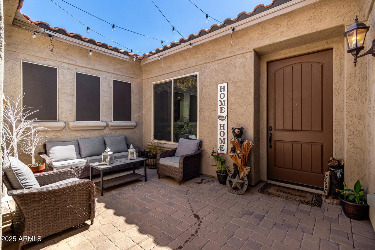 18495 W Paradise Ln., Surprise, AZ 85388