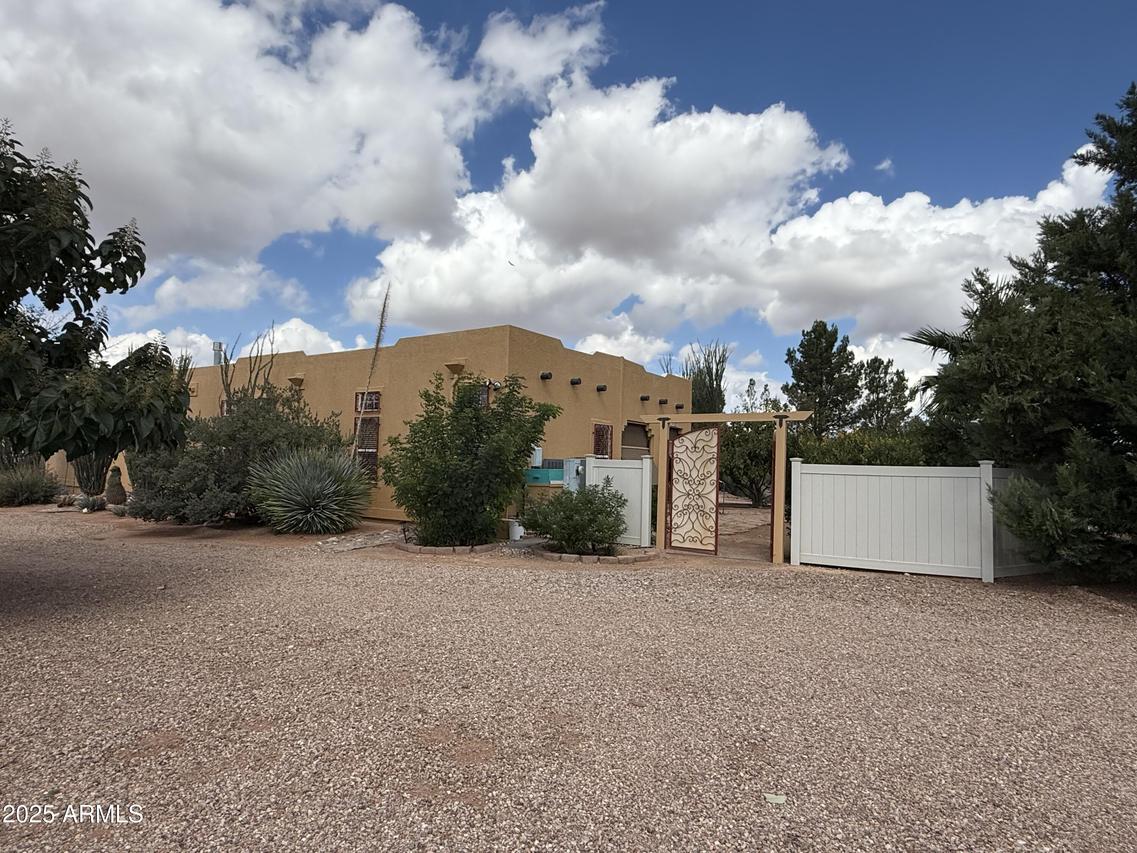 1800 S Dark Moon Ln., Bisbee, AZ 85603