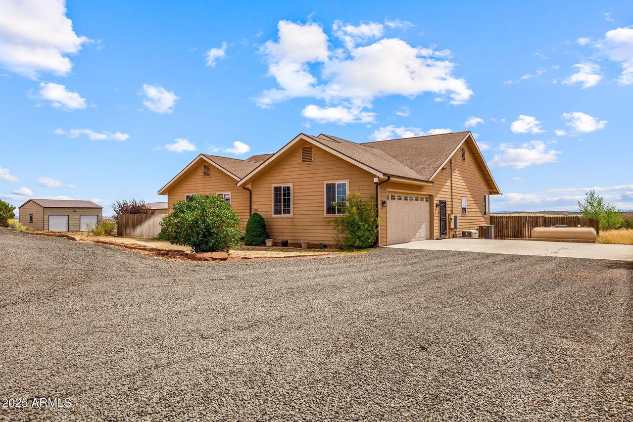 4182 W Gonsalves Way, Snowflake, AZ 85937