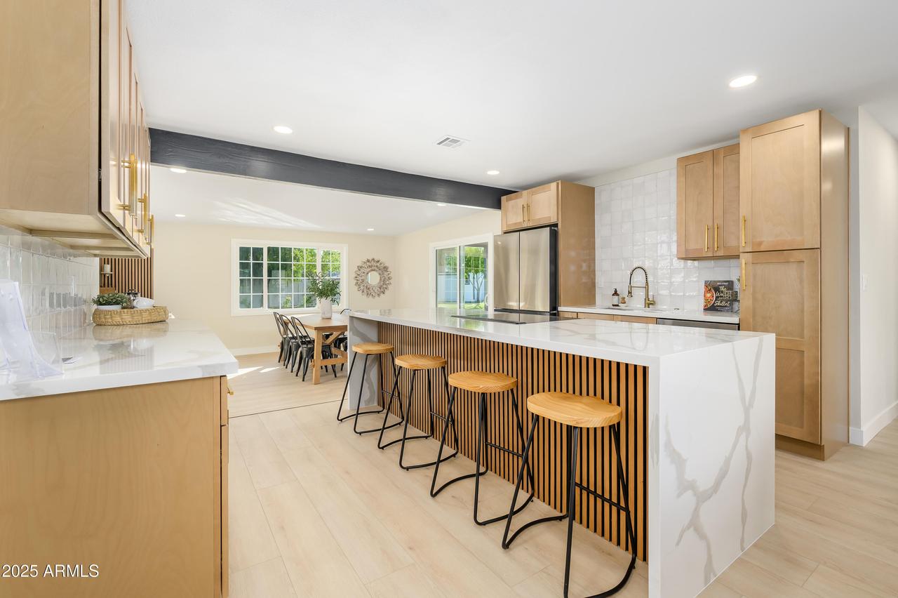 7417 E Kimsey Ln., Scottsdale, AZ 85257