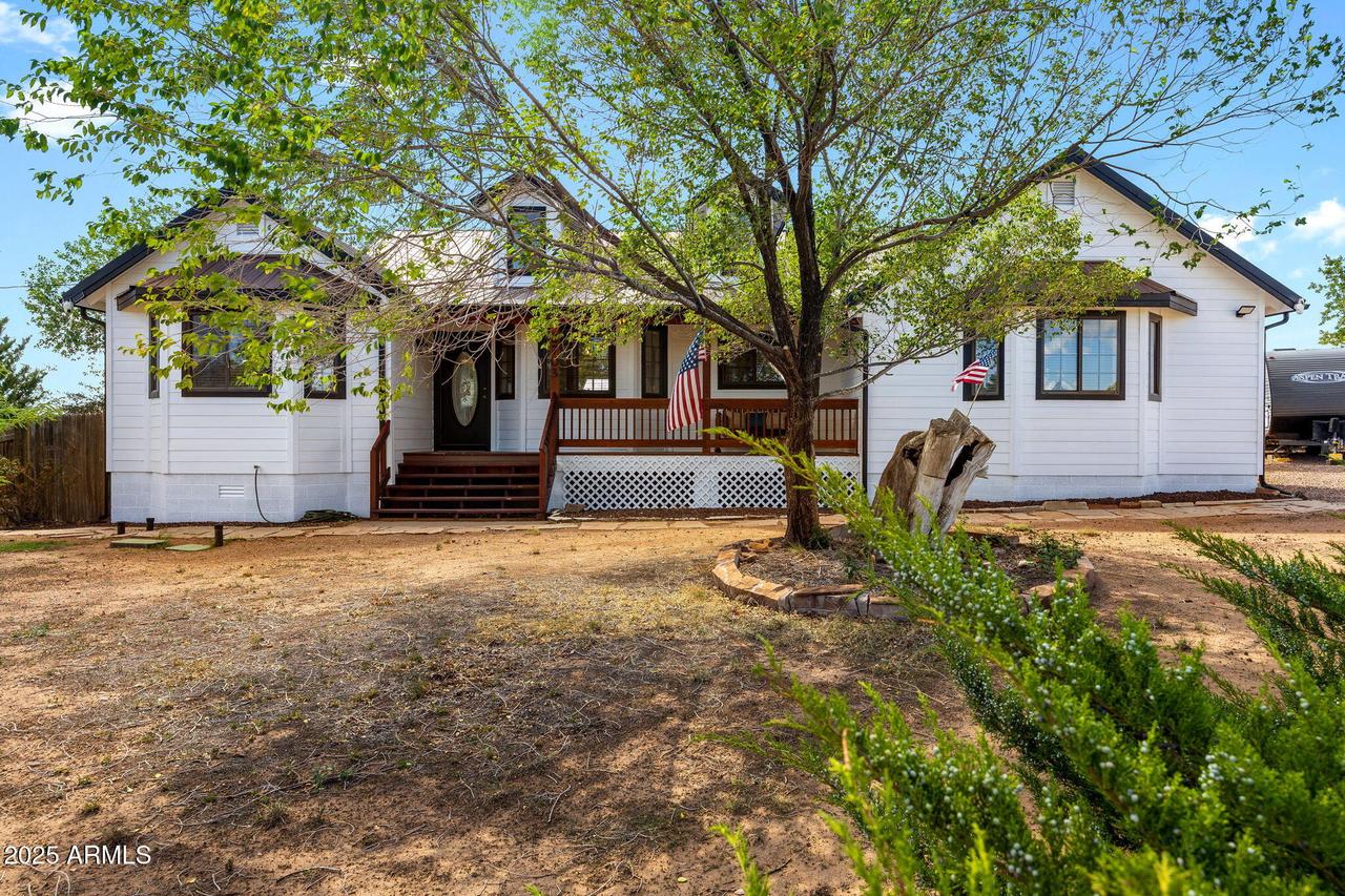 2703 Forest Service Road 51, Overgaard, AZ 85933