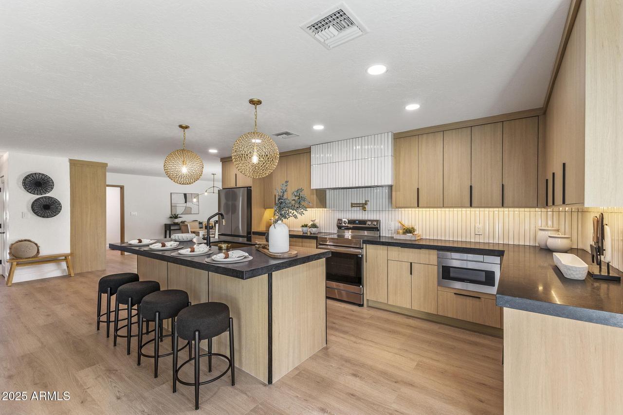 15424 N 52nd Pl., Scottsdale, AZ 85254