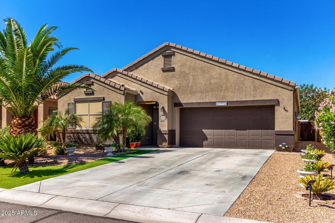 28994 N Carnelian Dr., San Tan Valley, AZ 85143