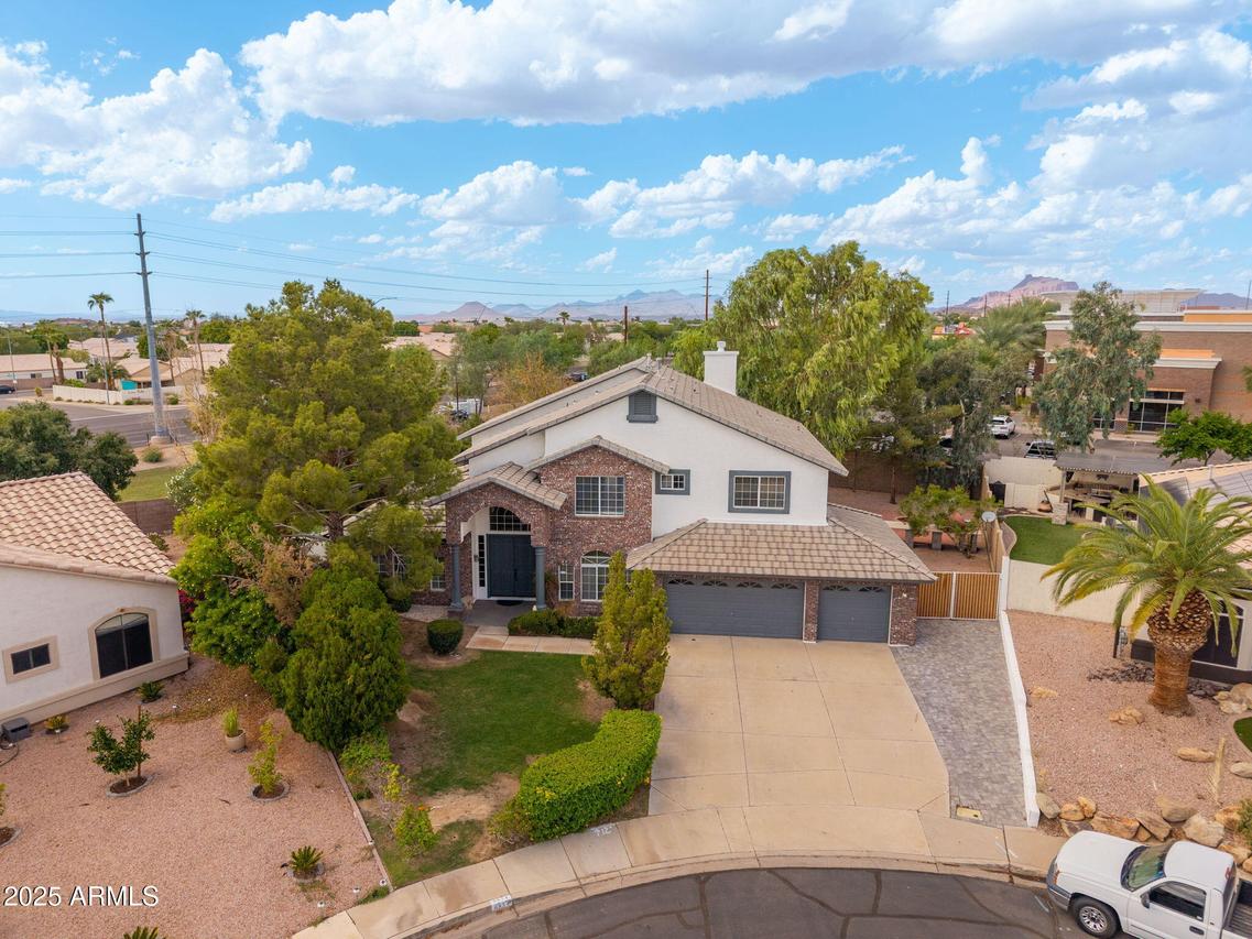 6834 E Culver St., Mesa, AZ 85207