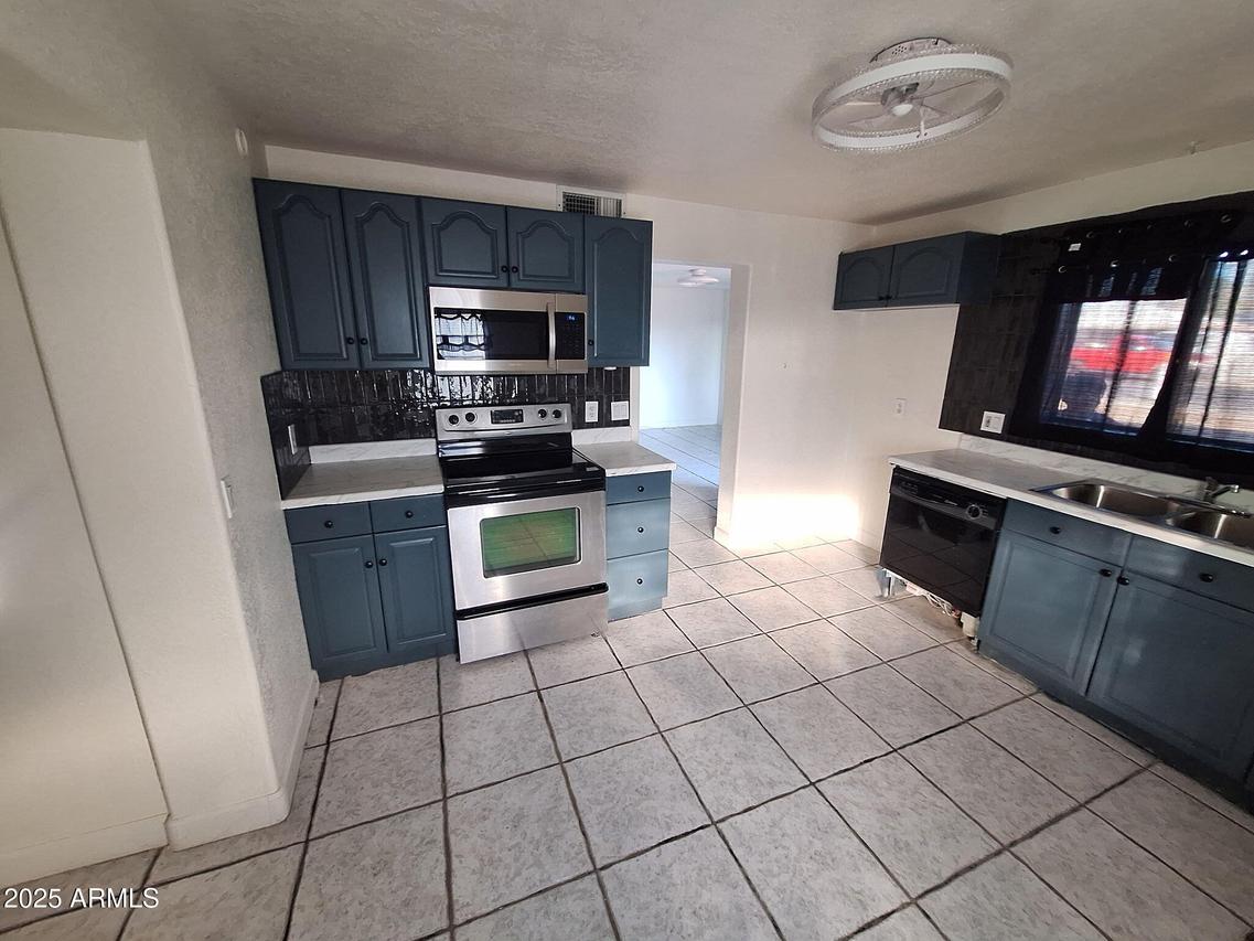757 E 2nd St., Mesa, AZ 85203