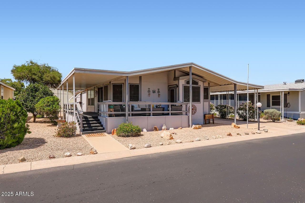 2233 E Behrend Dr. #66, Phoenix, AZ 85024