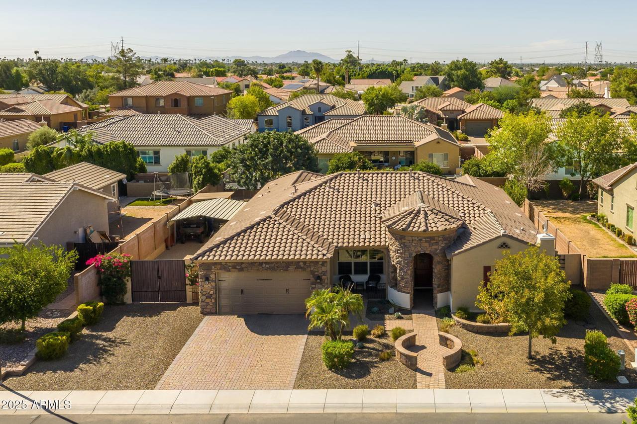 3907 E Enrose St., Mesa, AZ 85205