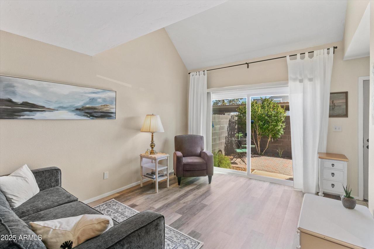 6810 S Snyder Ln., Tempe, AZ 85283