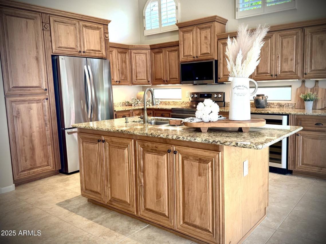 6625 E Paradise Ln., Scottsdale, AZ 85254