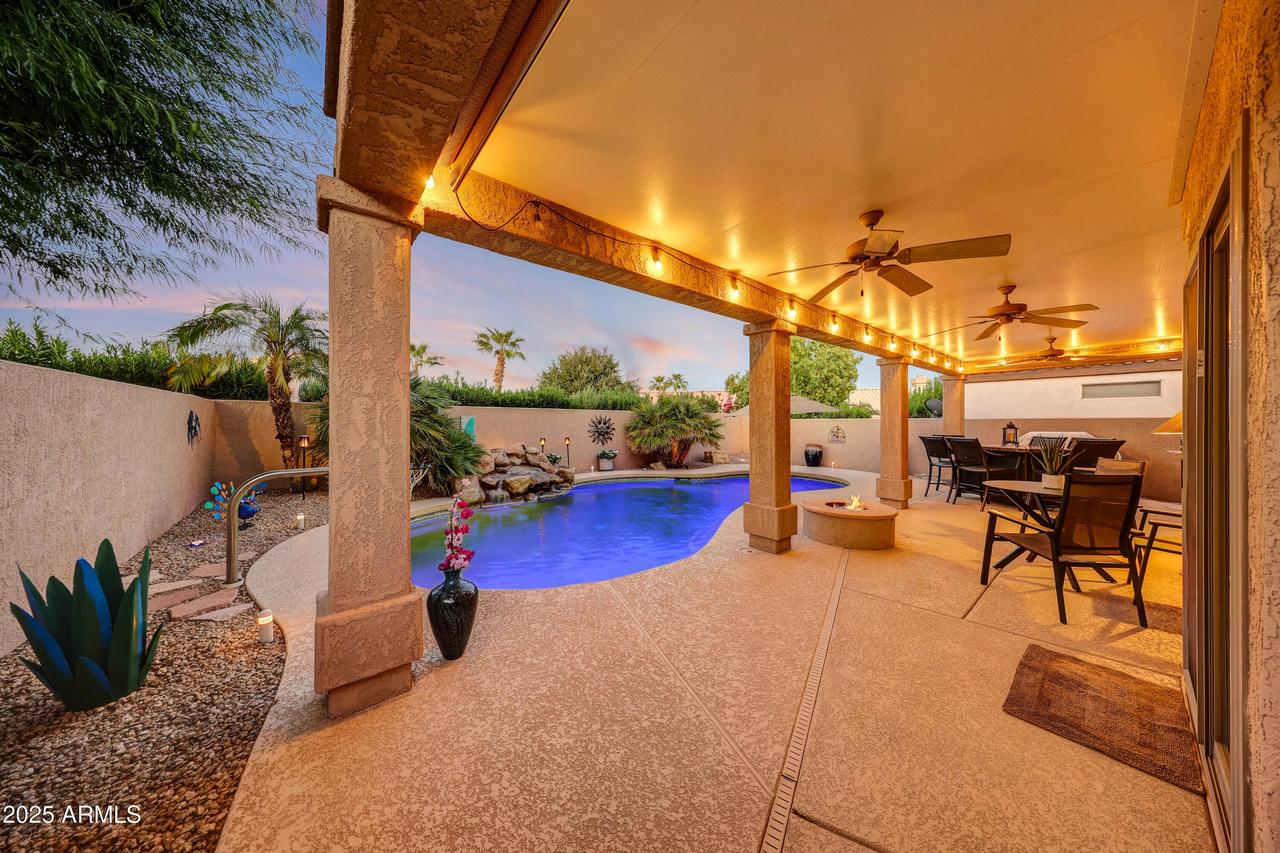 15786 W Alpine Ridge Dr., Surprise, AZ 85374