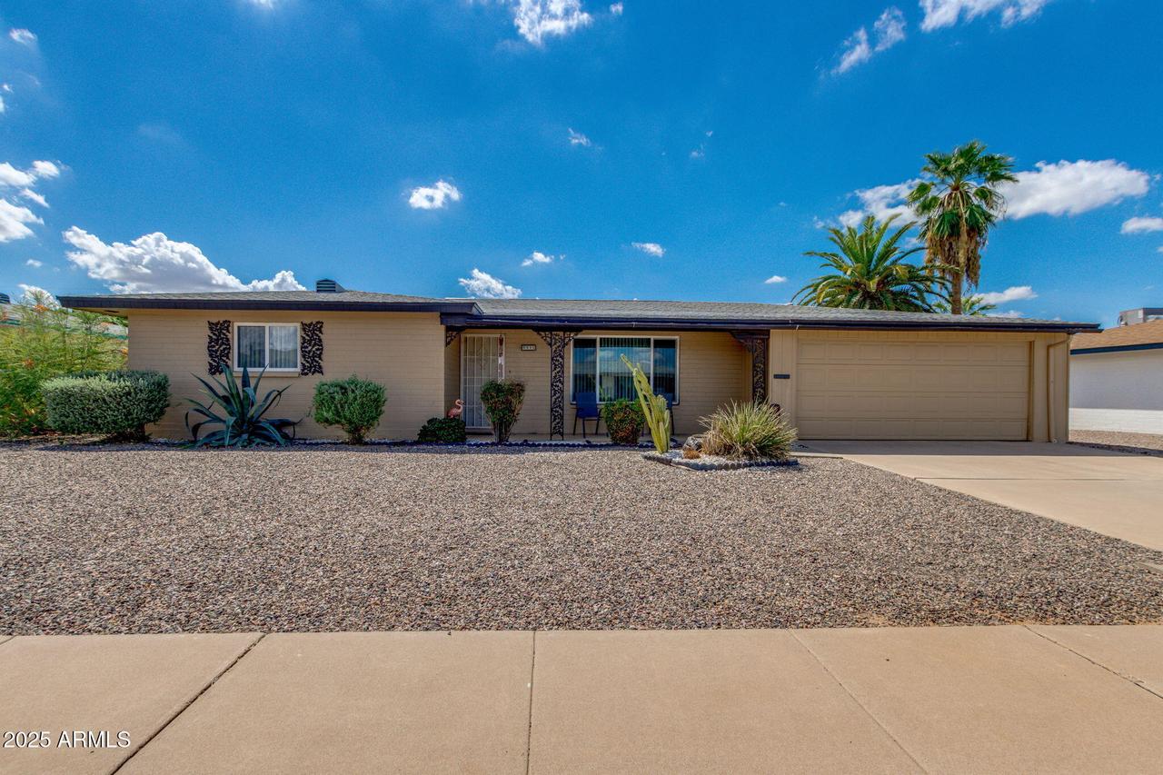 5831 E Des Moines St., Mesa, AZ 85205