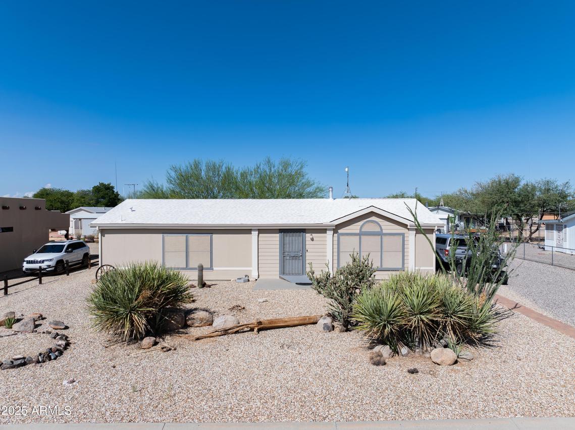 30660 S Vagabond Tr., Congress, AZ 85332