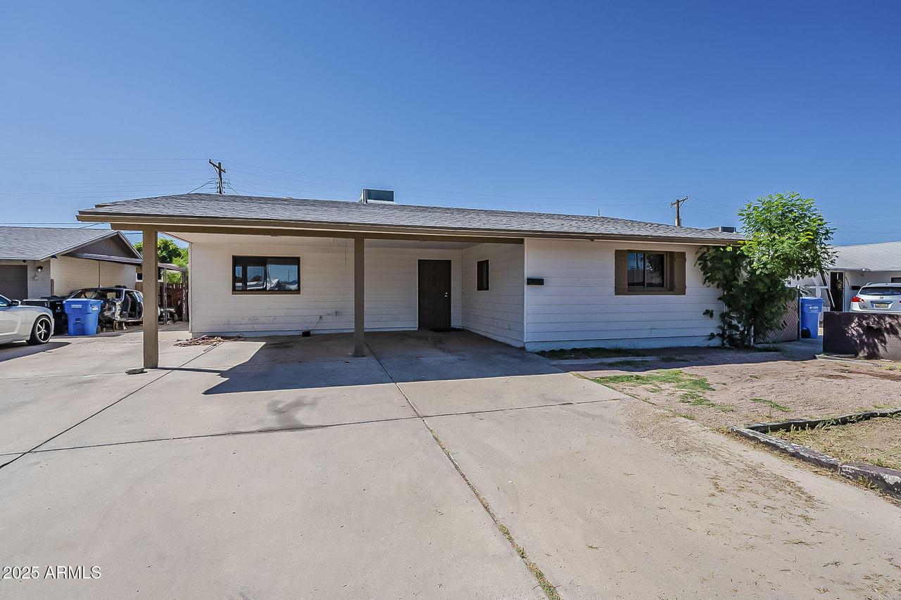 5147 W Earll Dr., Phoenix, AZ 85031