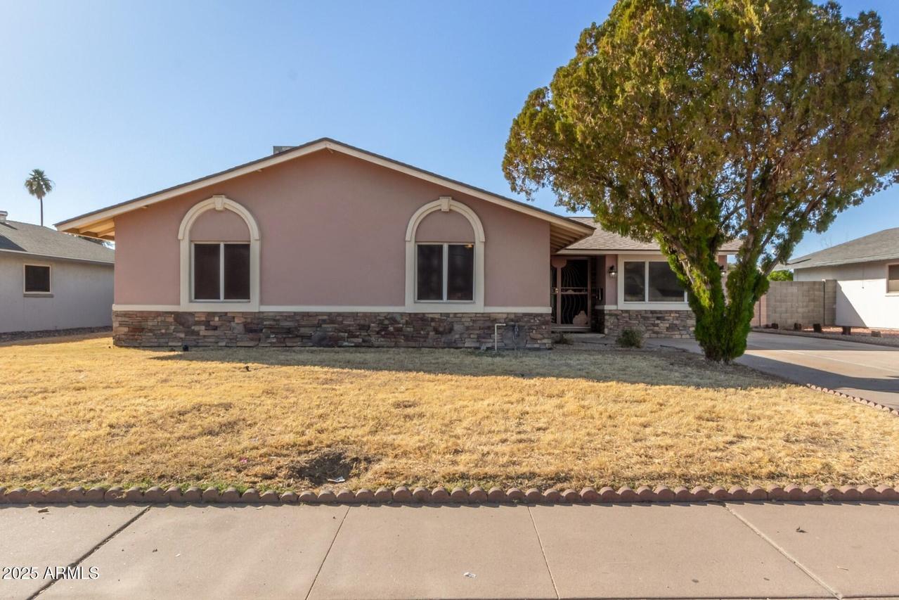 14408 N 35th Ave., Phoenix, AZ 85053