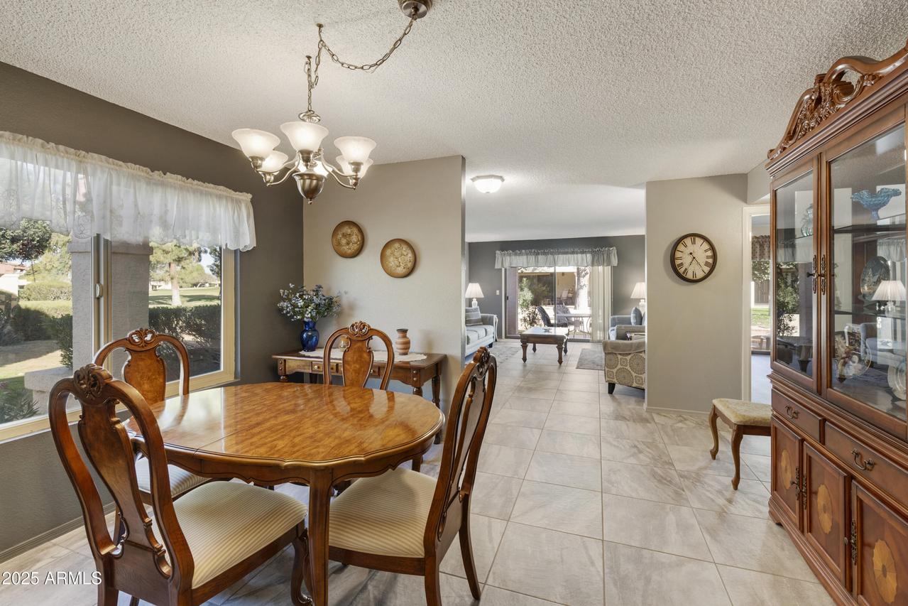 649 S Arrowwood Way, Mesa, AZ 85208