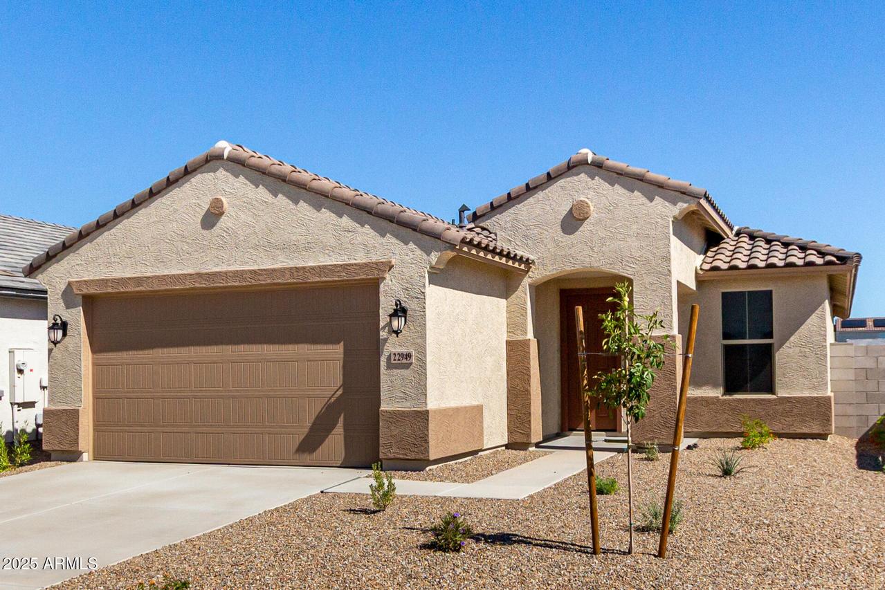 22949 N 183rd Dr., Surprise, AZ 85387