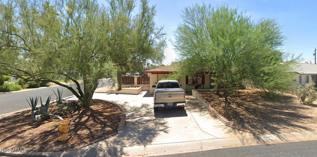 4435 E Glenrosa Ave., Phoenix, AZ 85018