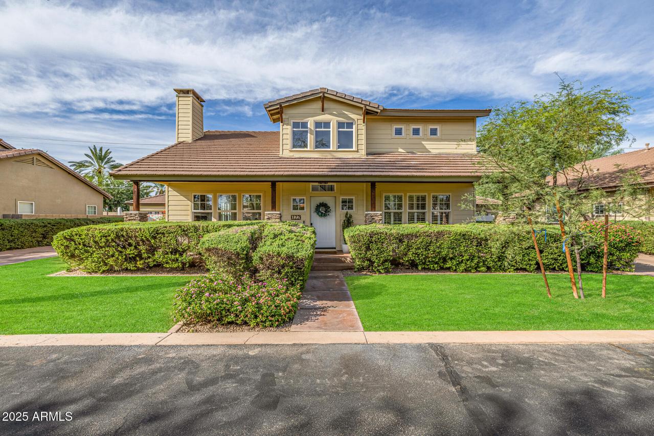122 W Cottage Ln., Tempe, AZ 85282