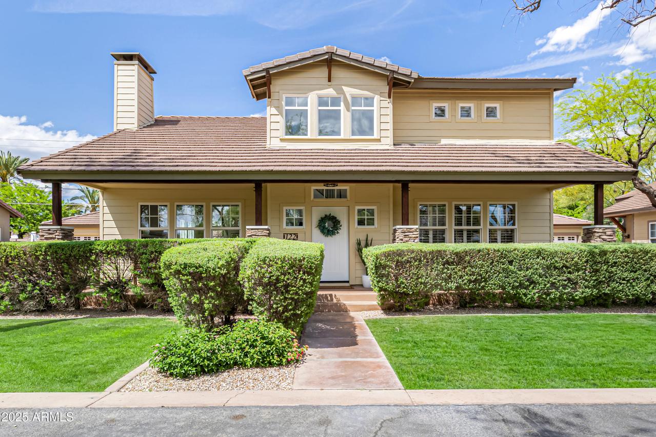 122 W Cottage Ln., Tempe, AZ 85282