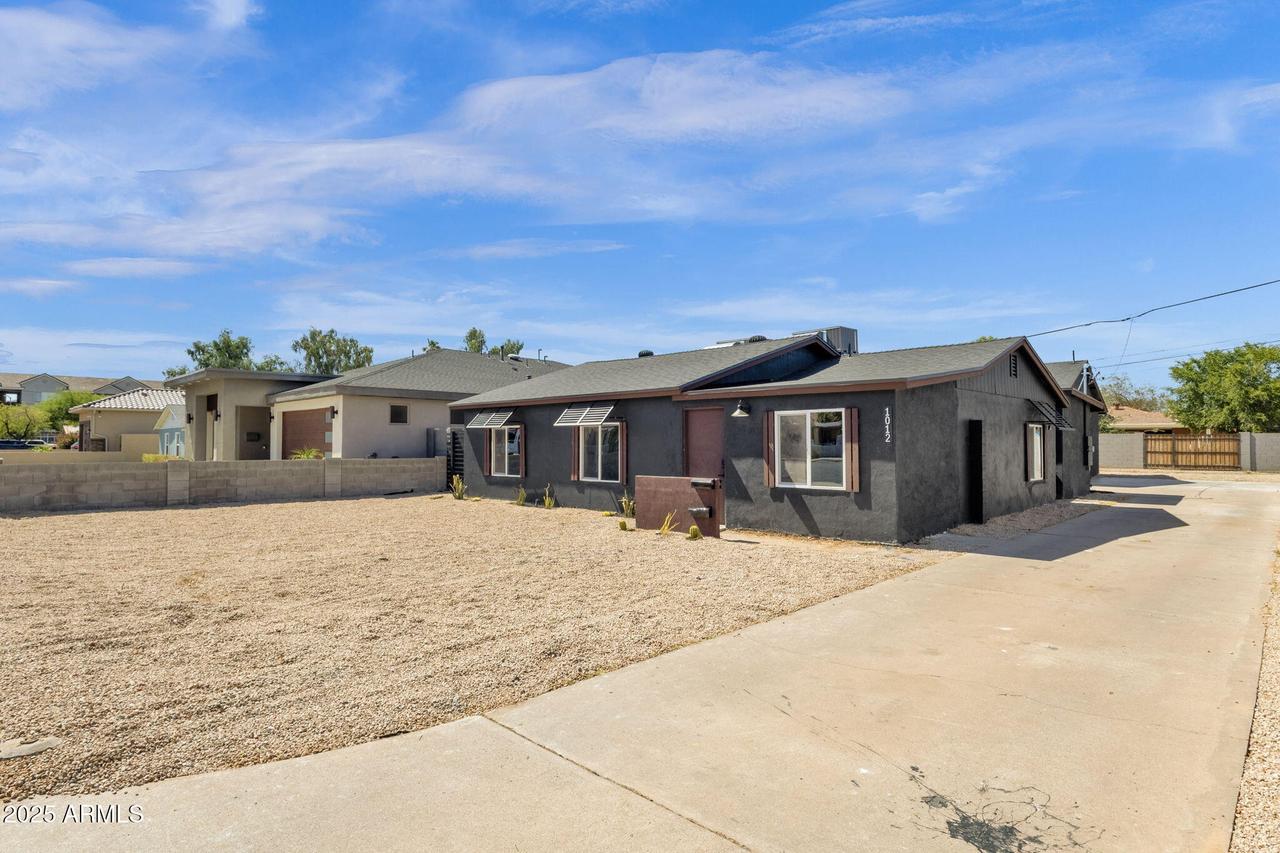 1012 E Pierson St., Phoenix, AZ 85014