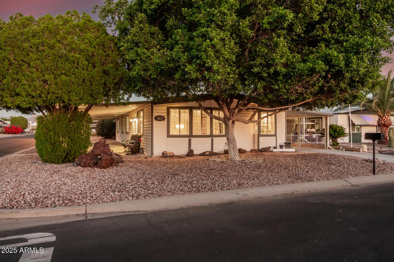 16215 N 33rd St., Phoenix, AZ 85032