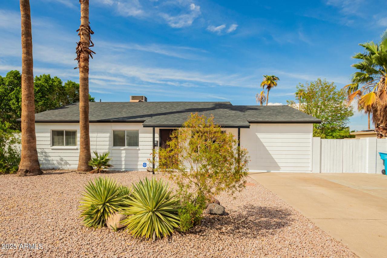 3010 E Corrine Dr., Phoenix, AZ 85032