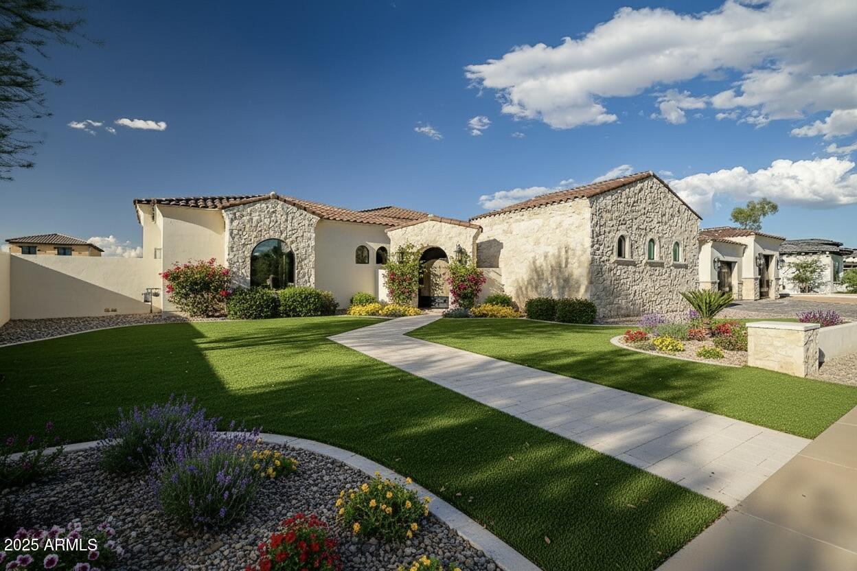 7436 W Calavar Rd., Peoria, AZ 85381