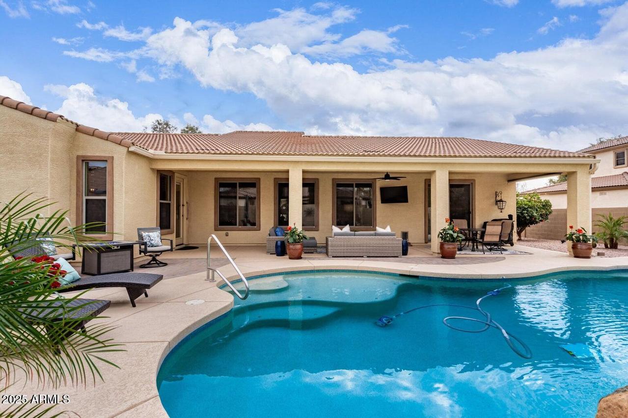 21842 E Via De Olivos, Queen Creek, AZ 85142