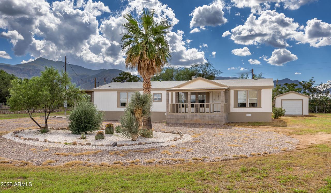 4914 S Santa Elena Ave., Sierra Vista, AZ 85650